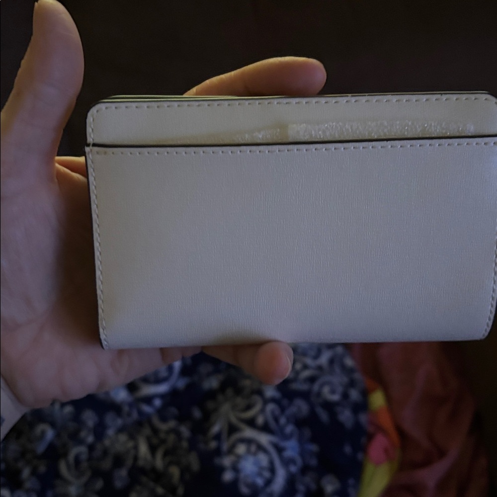 Kate Spade 🆕 New York NYC Big Apple Medium Wallet Novelty collectible. - Picture 2 of 5